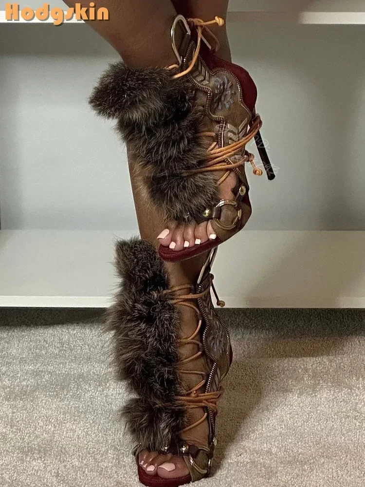 Patchwork Suede Faux Fur Decor - огляд і ціна Sandal Strappy Heeled